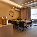 Appartamento 5 Bedroom Stunning In *