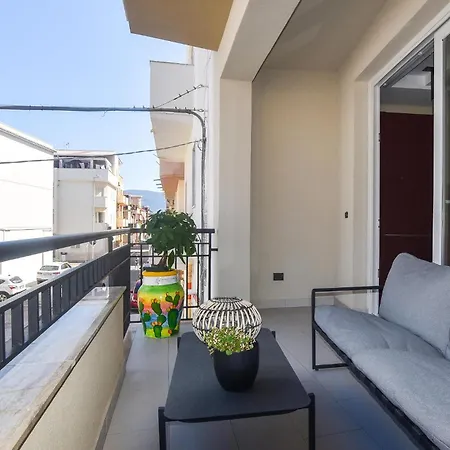 5 Bedroom Stunning In Appartamento *