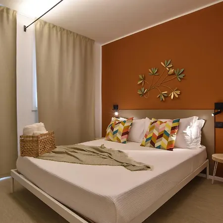Appartement 5 Bedroom Stunning In Trappeto (Sicily)