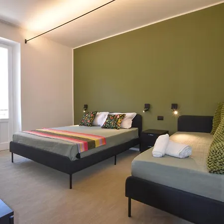 5 Bedroom Stunning In Appartement